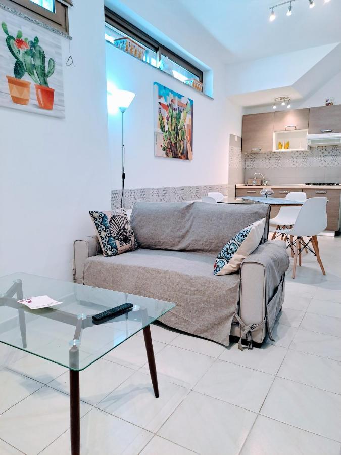 Tao Charming Apartment Taormina Exterior foto